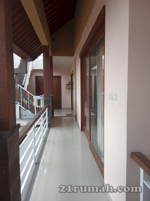 Dijual rumah style villa bali