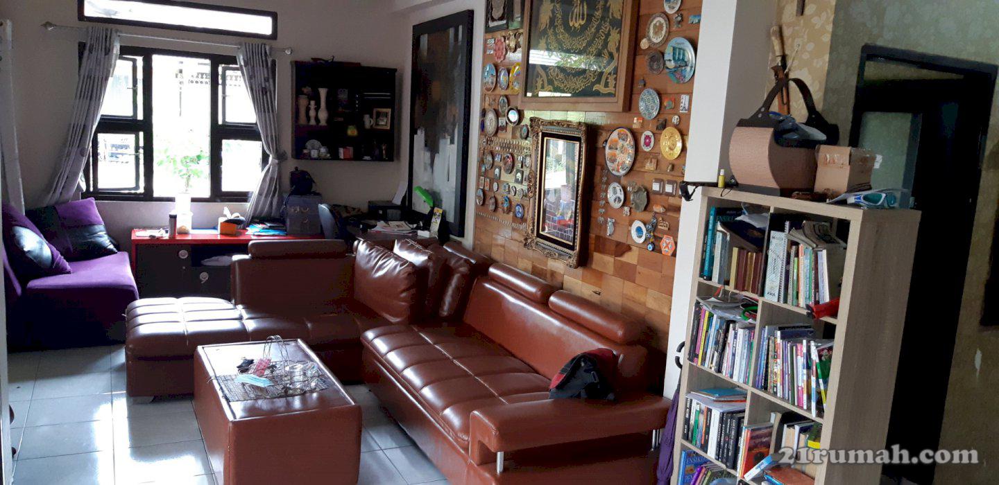 Rumah hook istimewa tempat sangat strategis