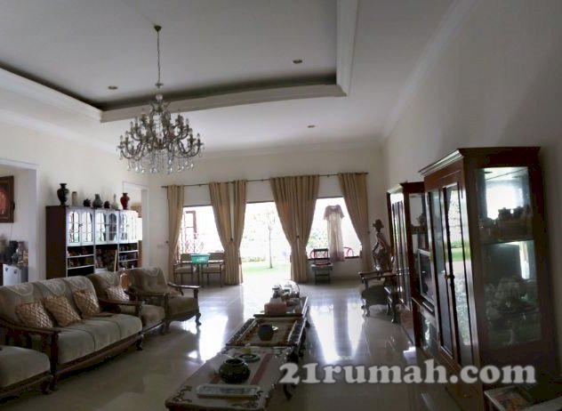 Rumah Bagus di Lebak Bulus 4 Jakarta Selatan Lt 715 m