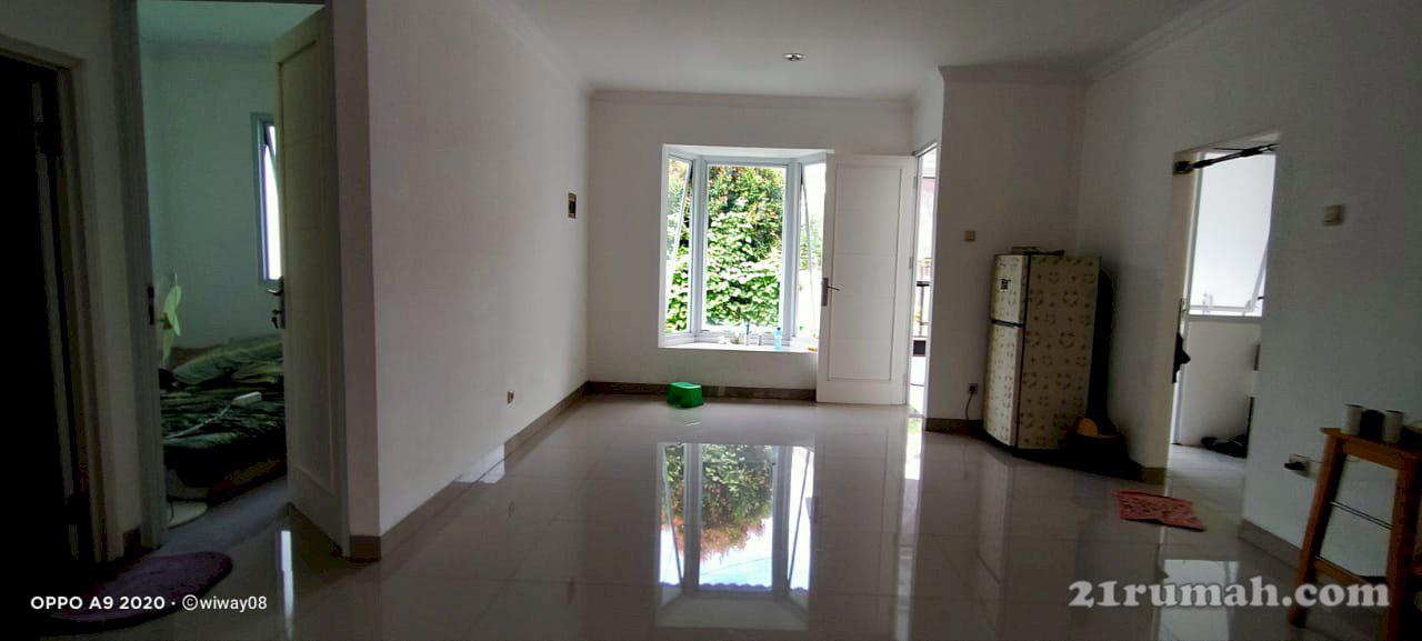 Rumah Bagus di Bintaro Kuricang Sektor 3 Bintaro Lt 180 mNn