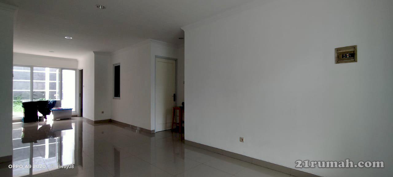 Rumah Bagus di Bintaro Kuricang Sektor 3 Bintaro Lt 94 mWw