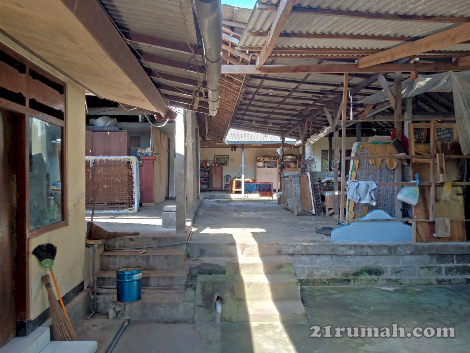 Dijual Tanah plus bangunan 