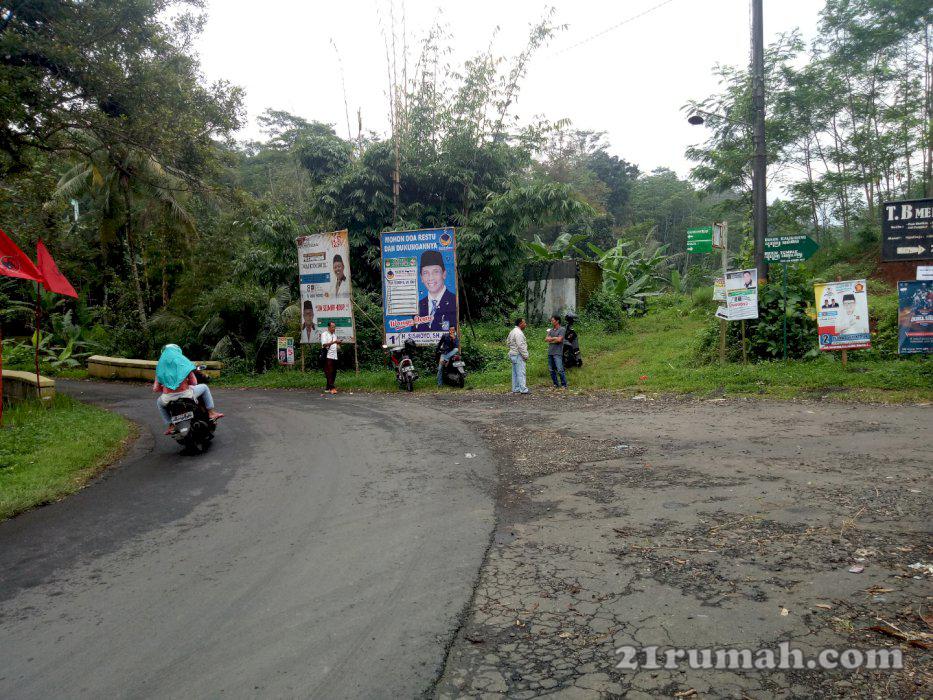 Di jual tanah pinggir jalan raya