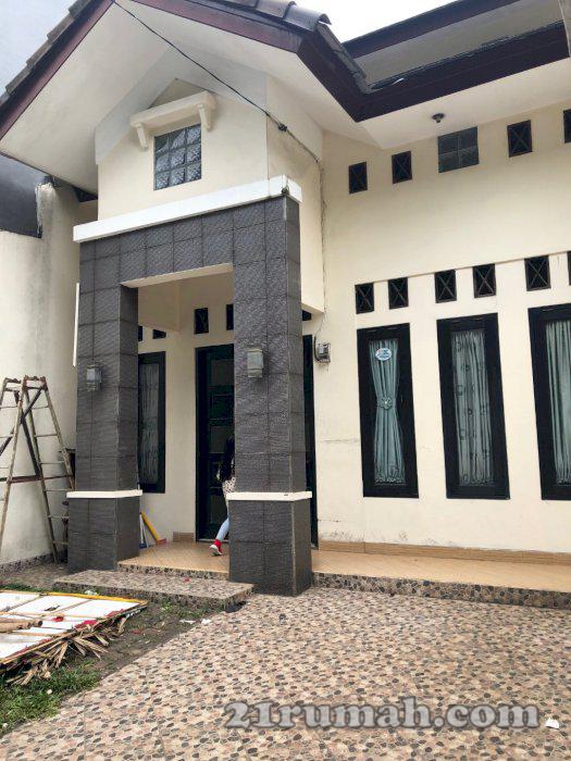 Rumah 2 Lantai Moderen Minimalis di Mutiara Gading Timur Bekasi Timur