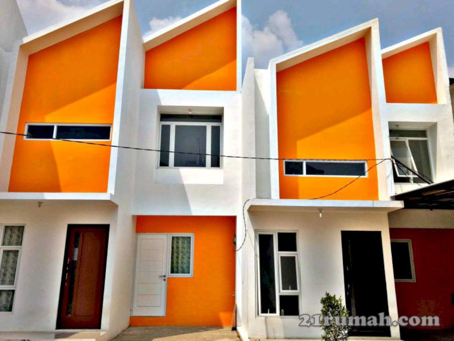 Rumah nempel legenda wisata