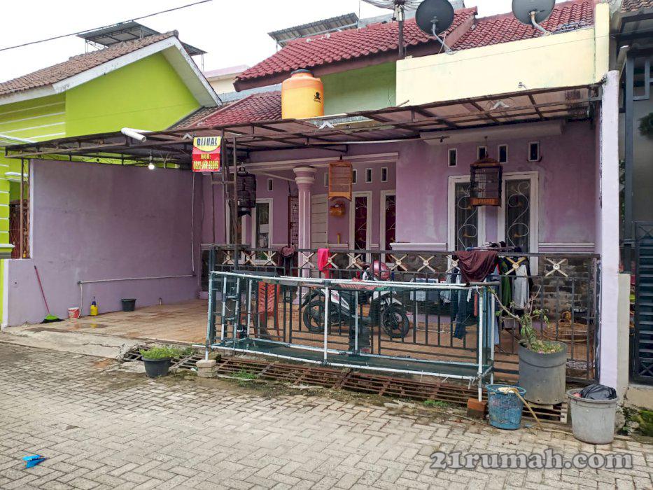 Rumah di jual di lokasi strategis