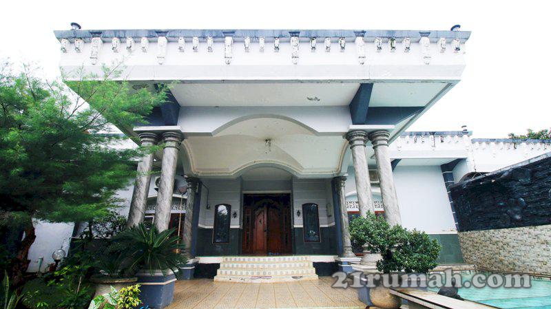 Rumah Mewah Lokasi Strategis Dekat Stadion Pakansari dan Cibinong City Mall