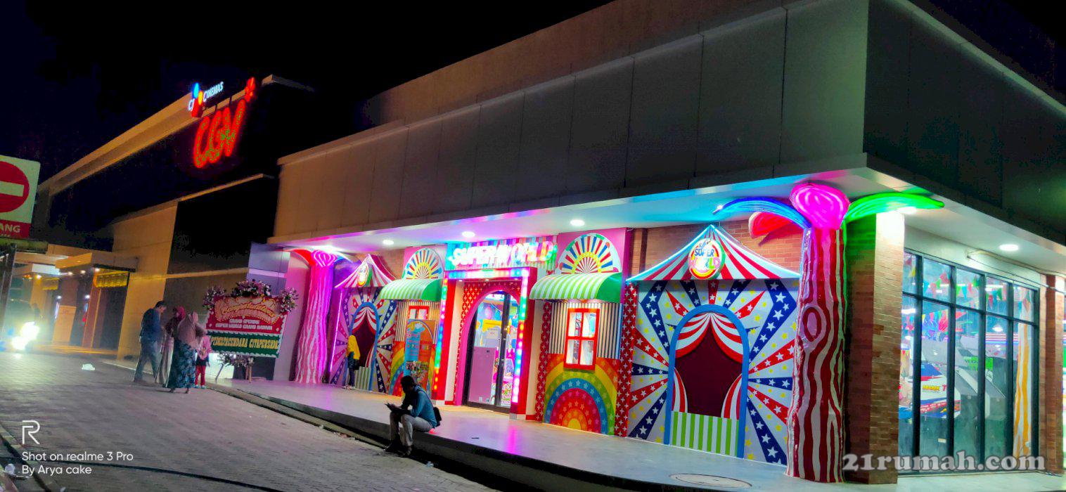 Rumah siap huni di jln.cadas Batavia