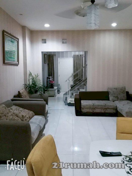 Rumah murah dan cantik 2 lantai di daerah graha raya bintaro