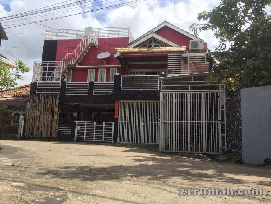 Di jual rumah di tengah kota palembang