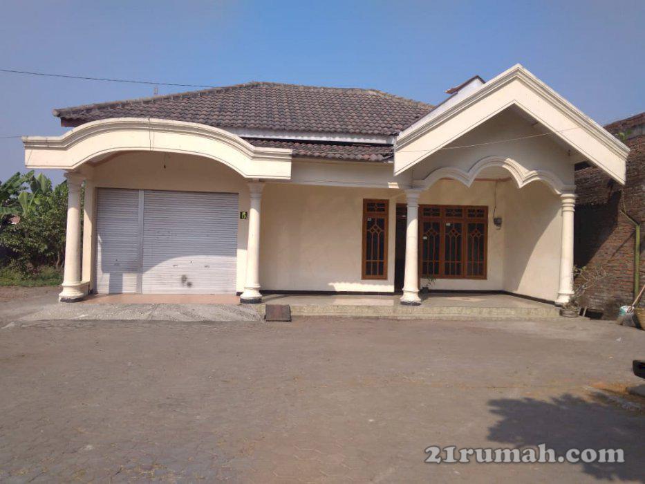 Disewakan Rumah Besar Cocok untuk Kantor