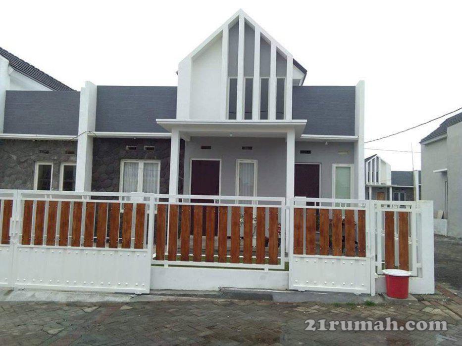 Rumah Mewah Dekat Kampus Dan Jalan Raya Di Wijaya Kusuma Malang