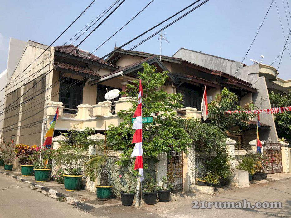Dijual Rumah Tinggal Luas dan Strategis, Lokasi dekat dengan Mal Kelapa Gading