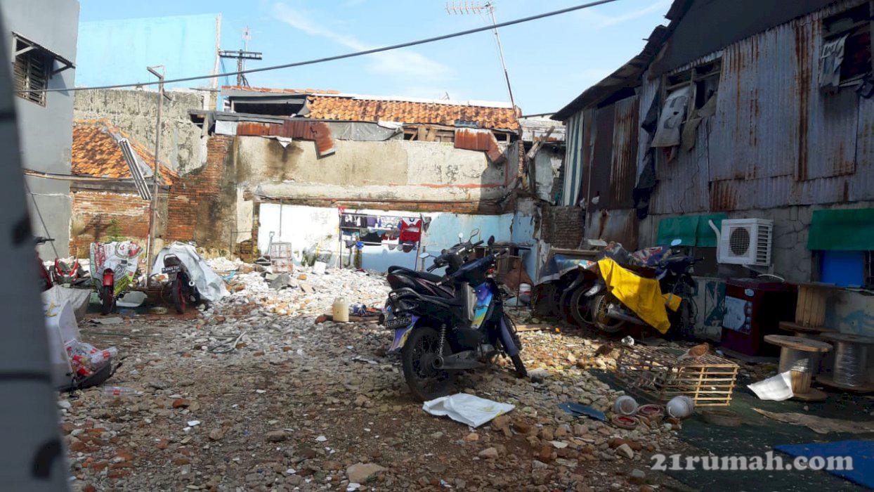 Dijual Cepat Tanah Ex Bangunan luas 209 M2 