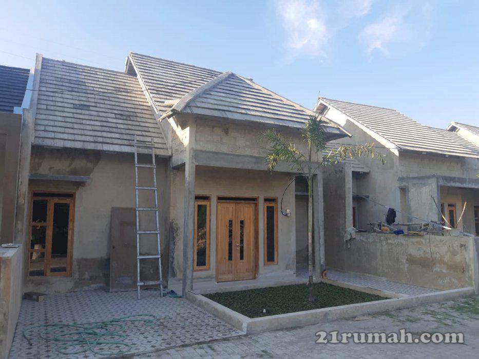 Rumah dijual dekat kampus ISI