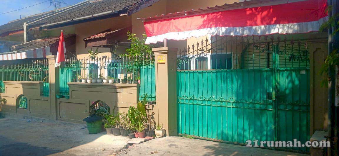 Rumah bagus strategis di perumahan joyogrand malang