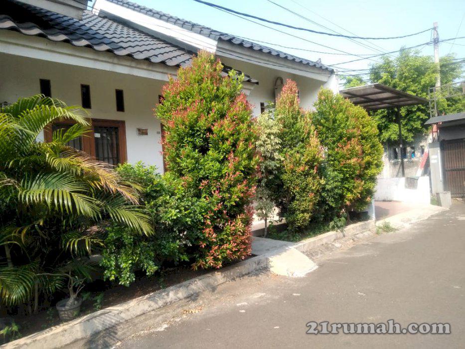 Di.jual rumah di Cileduk Tangerang. Bebas banjir, strategis, dekat halte.busway