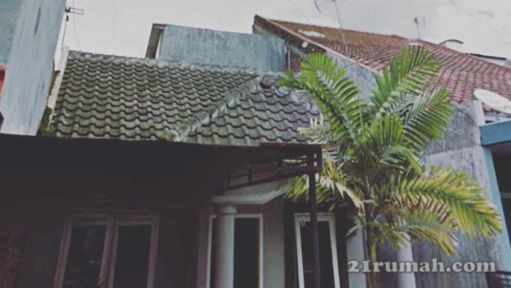 DIKONTRAKKAN Rumah di Villa Bukiit Tidar Malang
