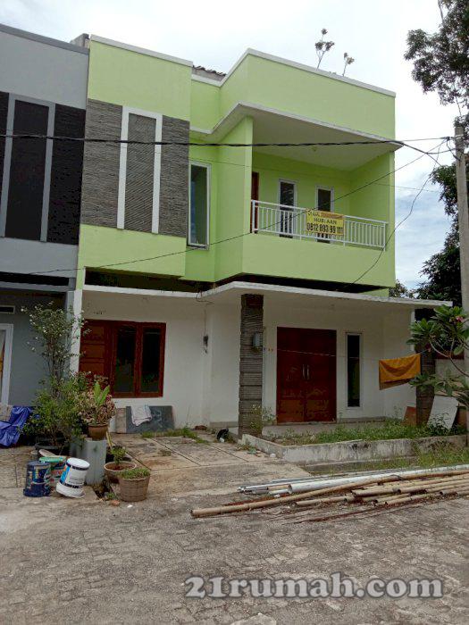 Rumah siap huni 2 lantai tanah baru depok