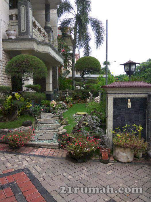 Dijual Rumah Asri Di Penghunian Elit