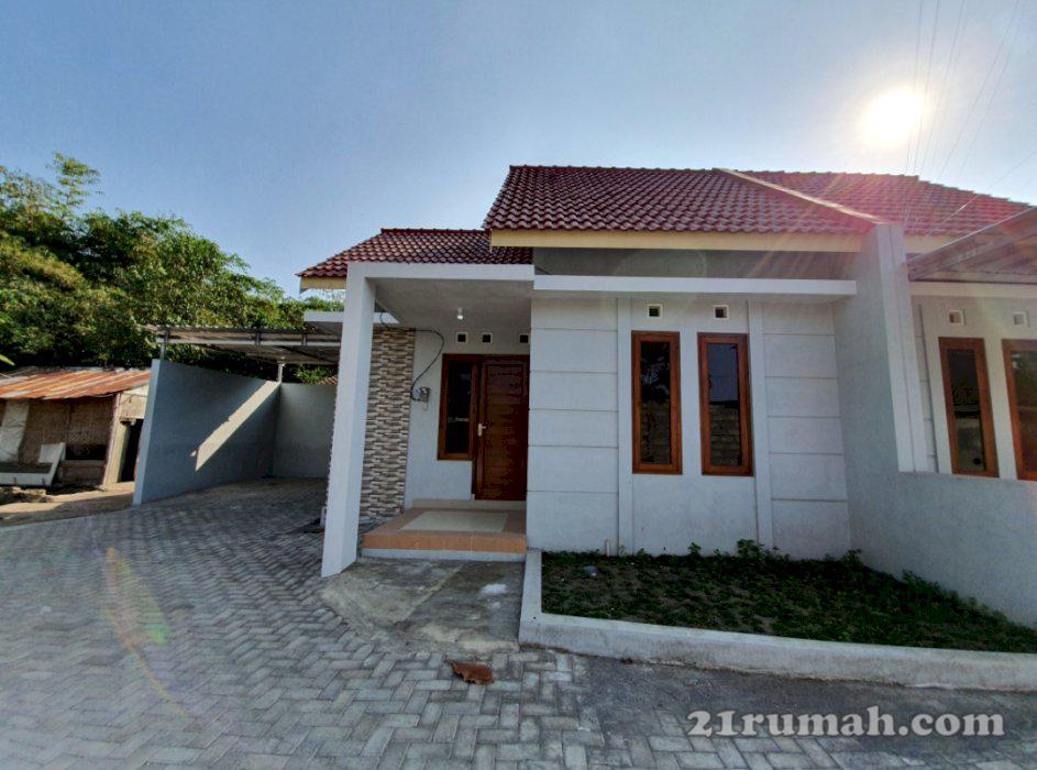 Rumah Strategis Dekat Hotel Hyatt