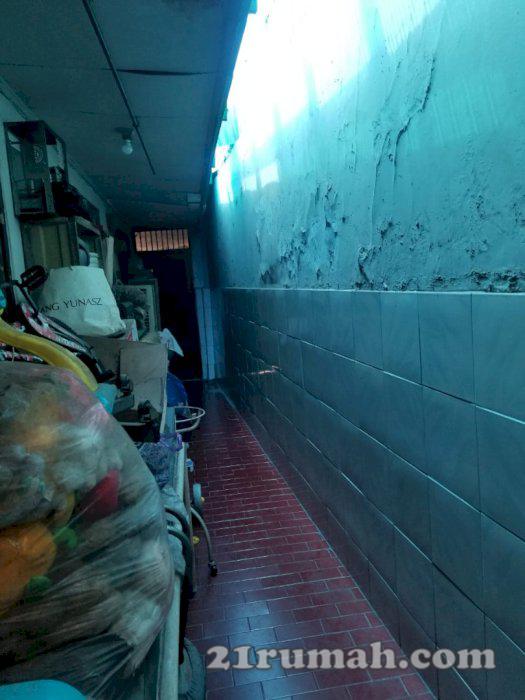 JUAL Rumah Dekat Stasiun Tebet & Halte Trans Jakarta (Lokasi STRATEGIS)