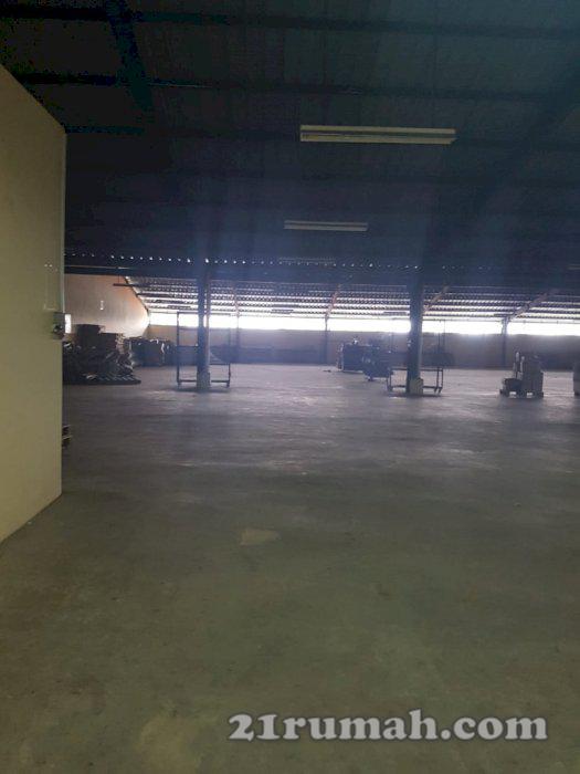 Disewakan atau dijual gudang sangat terawat