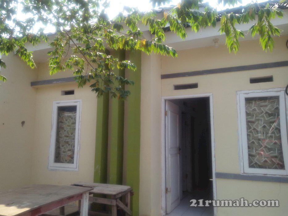 Over Kredit Rumah di Perumahan Puri Nirwana Residence