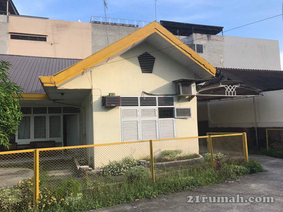 Rumah Dijual Jl. Yos Sudarso, Glugur, Medan Barat, Medan