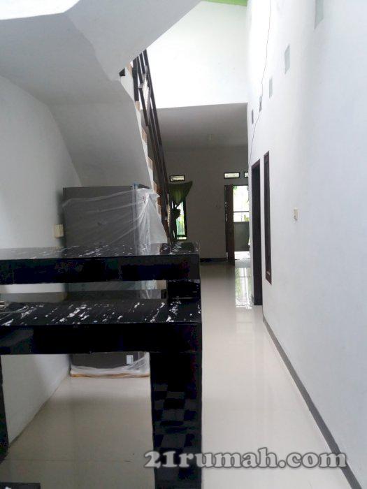 Jual rumah cepat, lokasi sangat strategis, dekat pusat kota