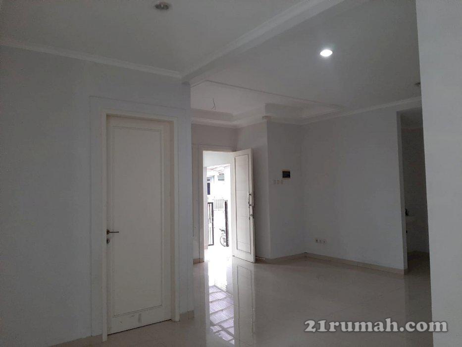 Rumah Bagus Posisi Hoek Di Cluster Rajawali Bintaro Sektor 9 LT 144 mnn