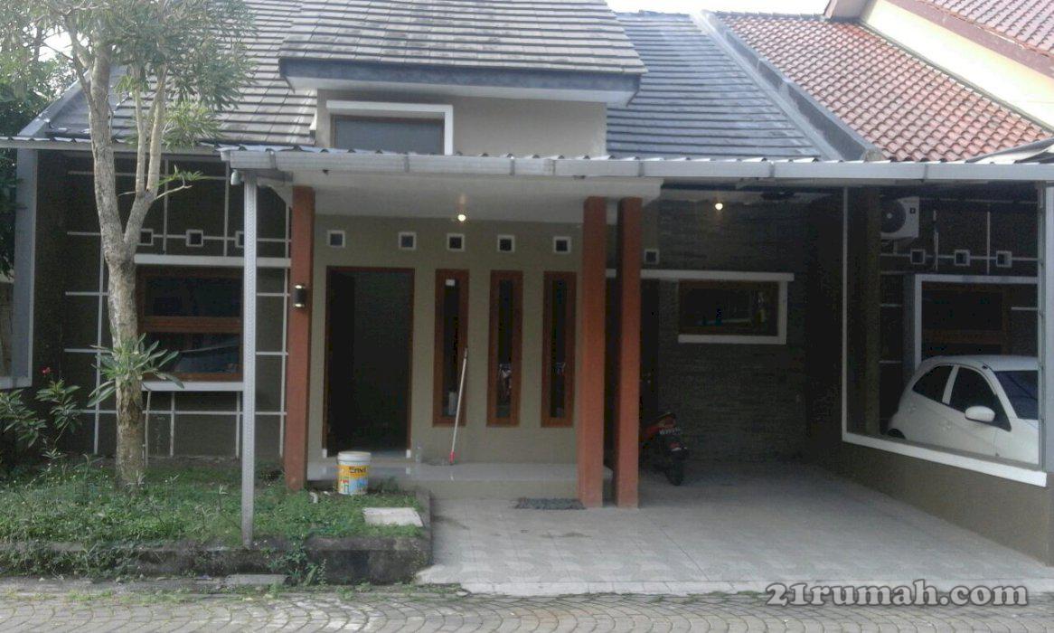 Rumah nyaman luas dan strategis 