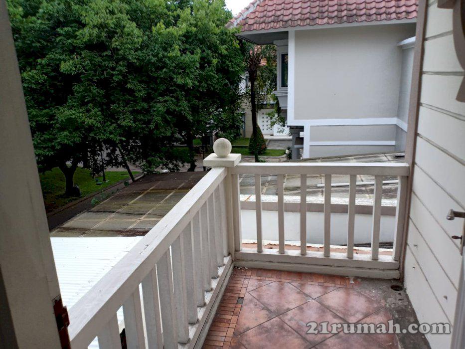 Kota  baru parahyangan , bandung