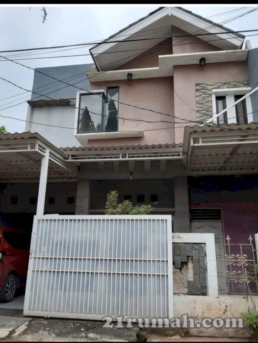 Dijual cepat rumah 2 lt dekat Lippo Supermall Karawaci, dekat kampus UPH, 