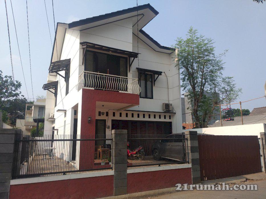 Rumah 2 LT di Deket Stasiun MRT Jaticempaka Jatibening Baru