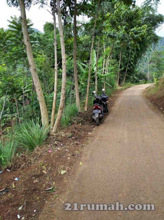 Tanah murah buat usaha di pinggir jalan menuju venue gantole