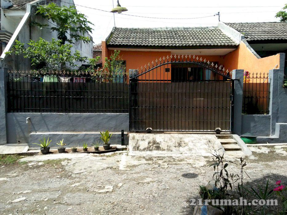 Rumah murah hampir 2 kav di perumahan griya permata alam