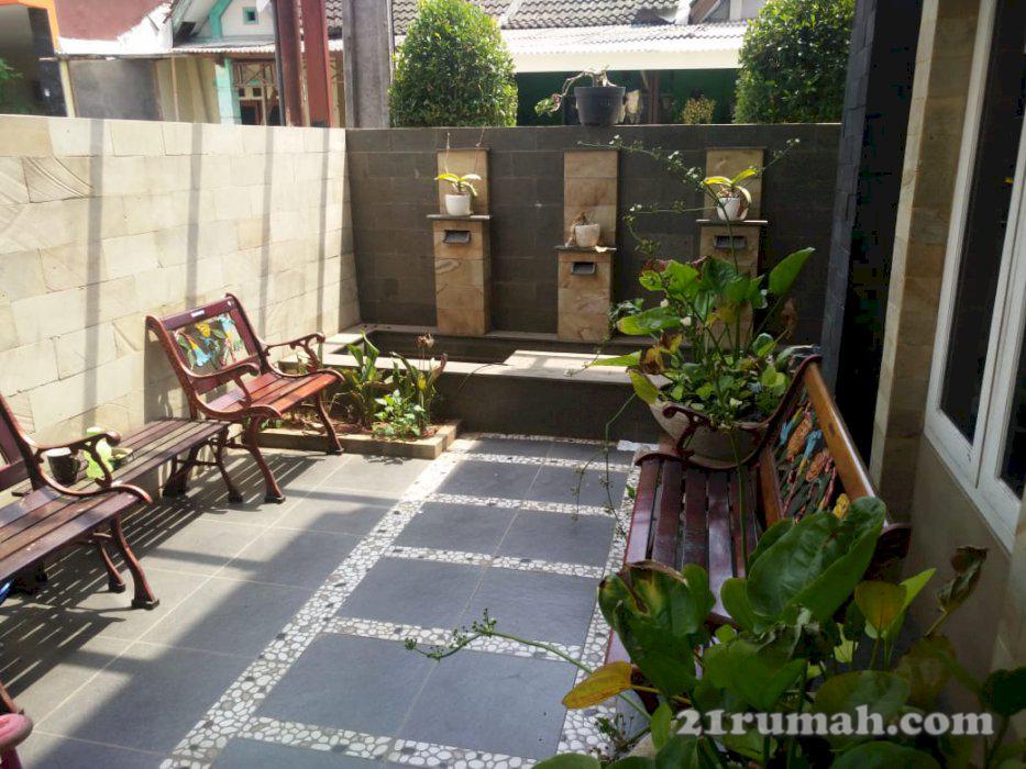 Rumah 2 lantai dekat Pamulang