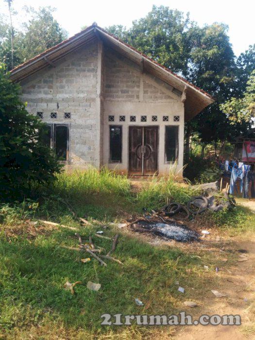 dijual  sebidang Tanah dan Rumah wilayah Kab, Bogor
