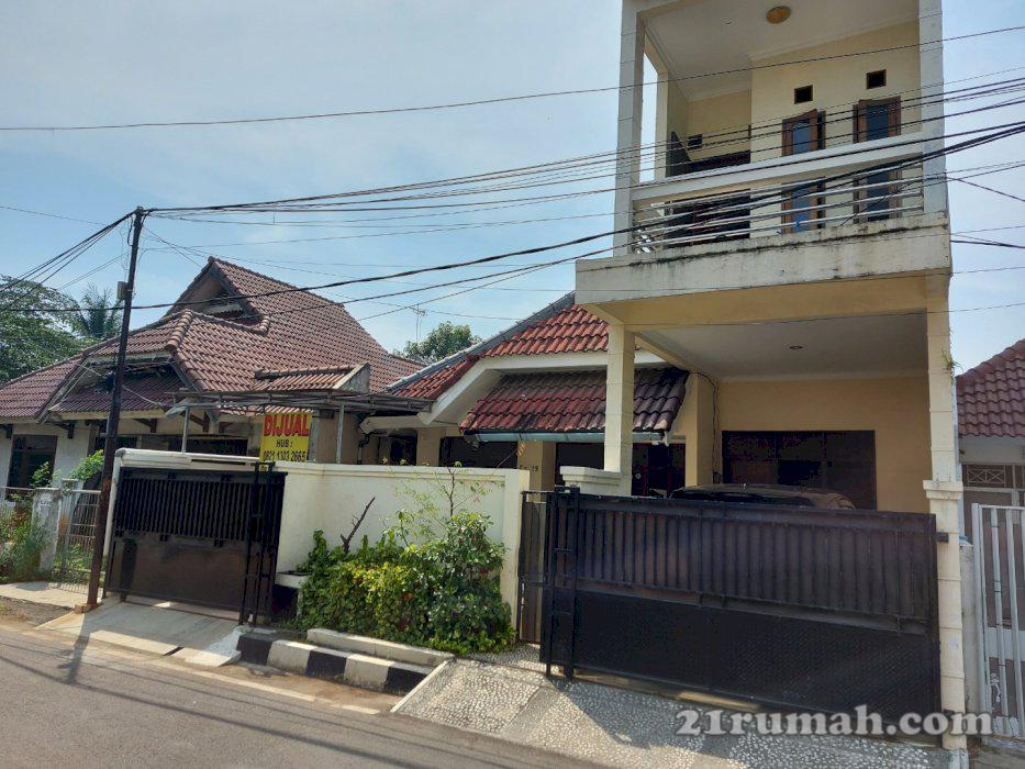 Dijual Taman Pulo Gebang rumah besar 2 lantai luas 180 m2