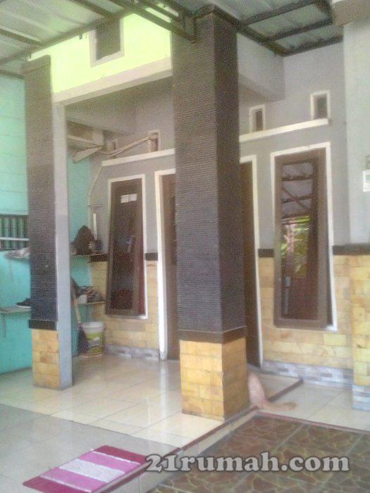 Di jual ( Over ) Rumah Cluster Residence Cilongok Pasar Kemis