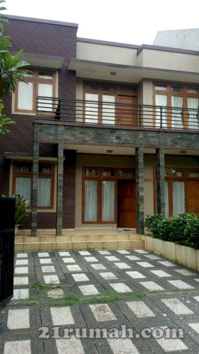 Rumah 2 lantai dalam cluster di Citra Gran Cibubur siap huni