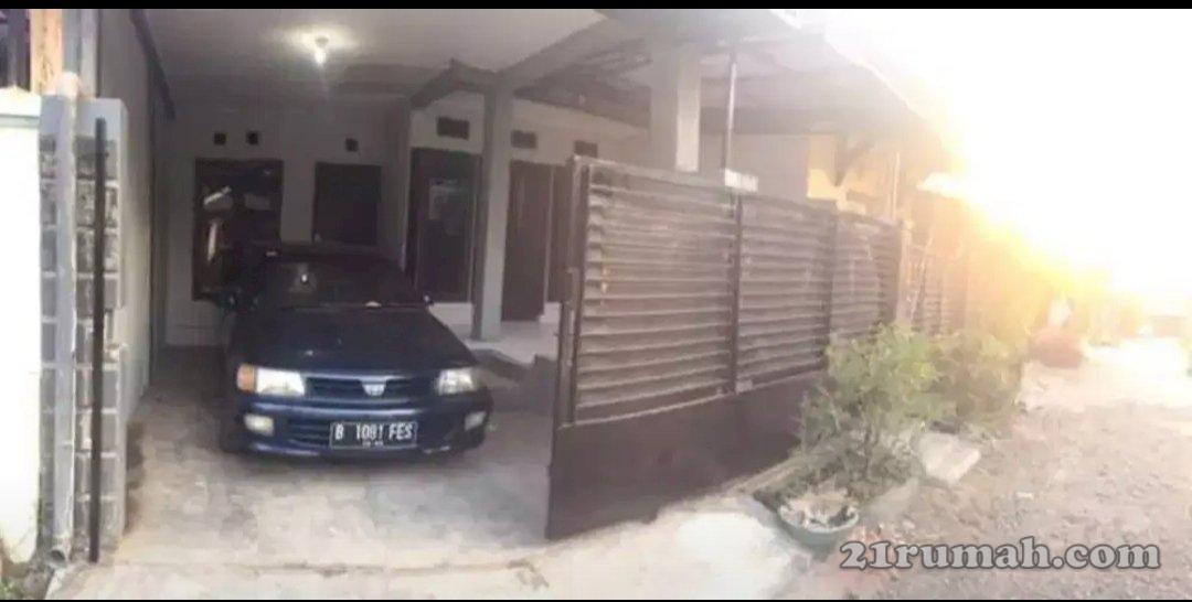 Rumah di Perum Purnawira Asri