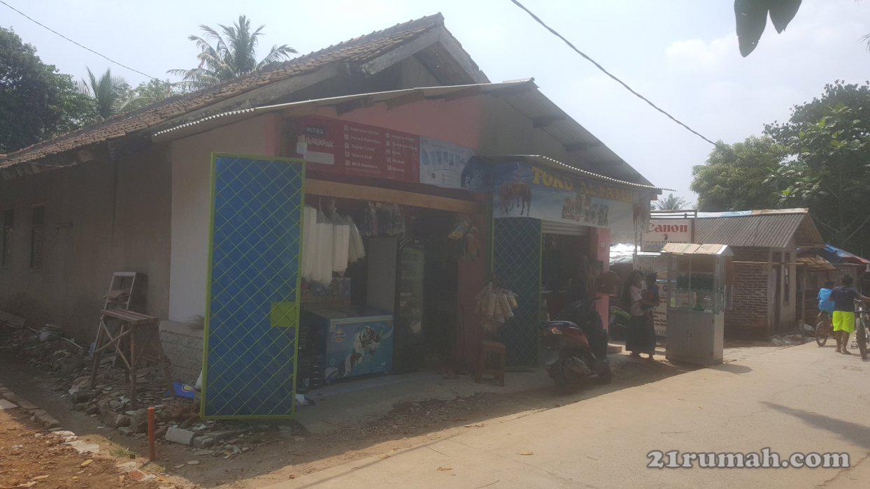 Dijual rumah di pinggir jalan plus udah ada warung buat usaha 