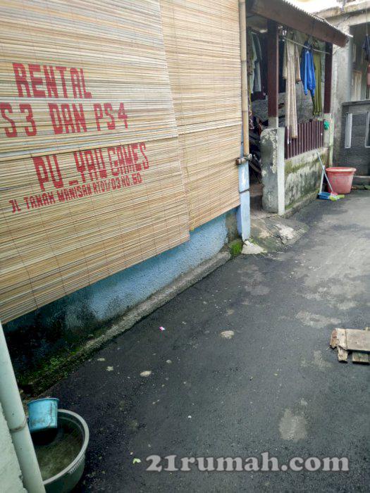 Jual rumah cocok bangun kos dekat perkantoran dan kampus hitung tanah NJOP