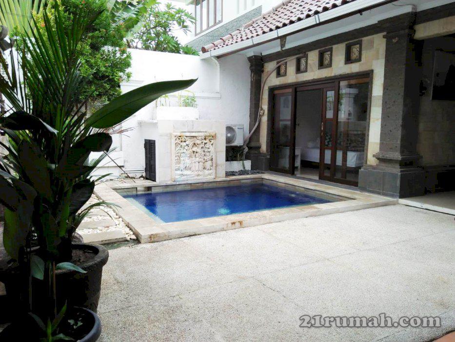Cozy Villa For Rent in Sanur 
