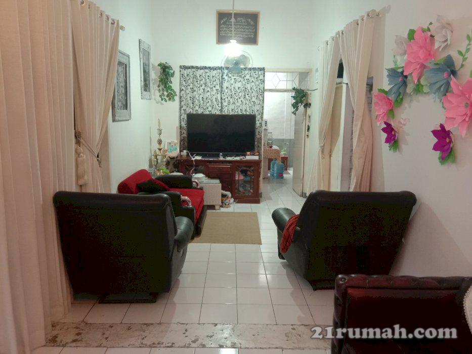 Rumah Asri plus Perabotan Margawangi Cijawura Buah Batu Bandung