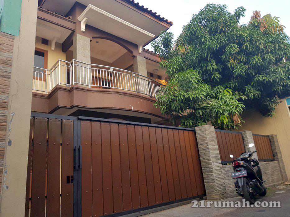 Rumah dijual dekat masjid-dibawah harga pasar-cipayung  Jak-Tim