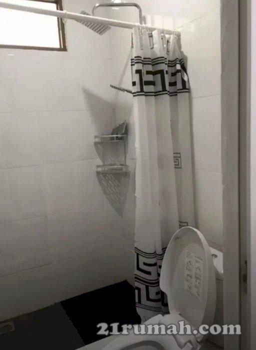 Dijual Cepat Rumah mewah 2 lantai siap huni lokasi startegis di tanah kusir 