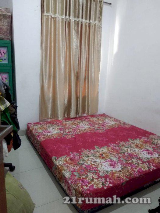 Rumah Siap Huni 615 000000 dalam Cluster di Pamulang